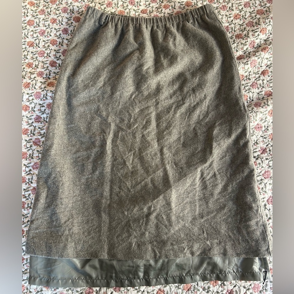 Orvis Gray 100% Wool Skirt